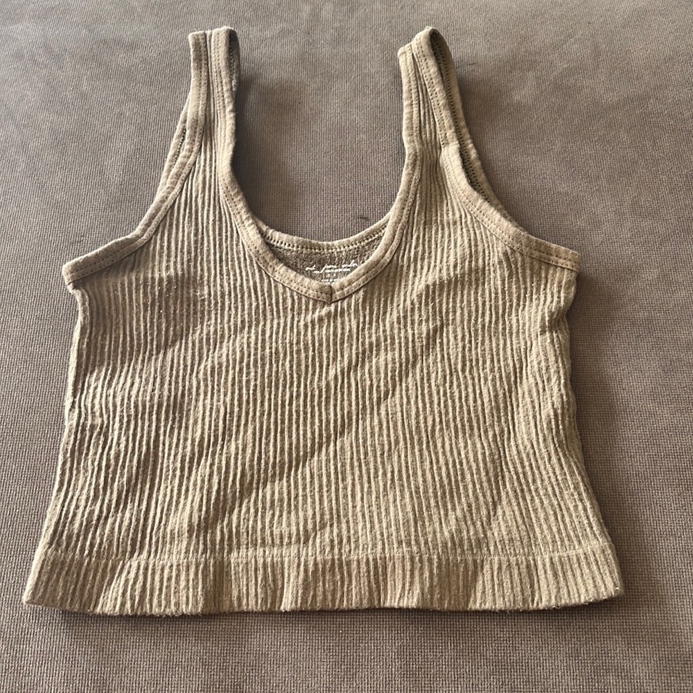 Camo green cropped tank